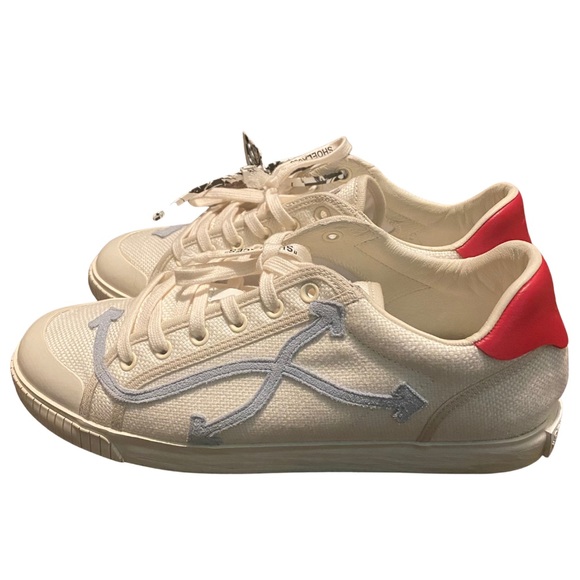Off-White Vulcanized low-top sneakers - Picture 5 of 13